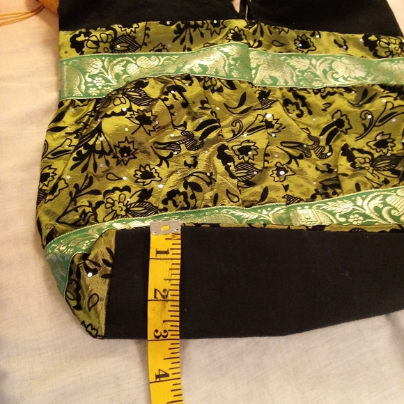 Vintage Hobo Elephant & Floral Print, Lime, Olive Green & Black - Picture 6 of 8